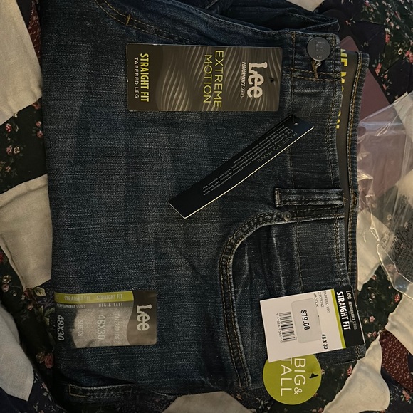 Lee Extreme Motion Straight Fit Tapered Leg Jeans - Picture 1 of 5
